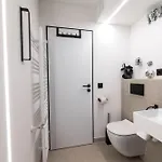 Malu - Im Zentrum, Kostenloser Parkplatz, Balkon, Netflix, 24h Checkin Apartment *