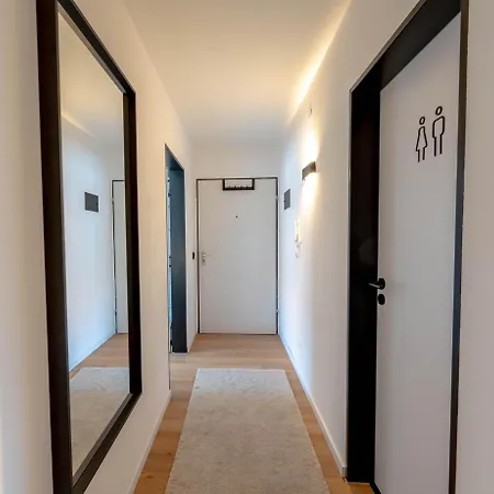 Malu - Im Zentrum, Kostenloser Parkplatz, Balkon, Netflix, 24h Checkin *