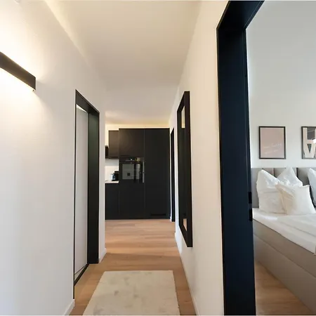 Malu - Im Zentrum, Kostenloser Parkplatz, Balkon, Netflix, 24h Checkin * Ludwigsburg